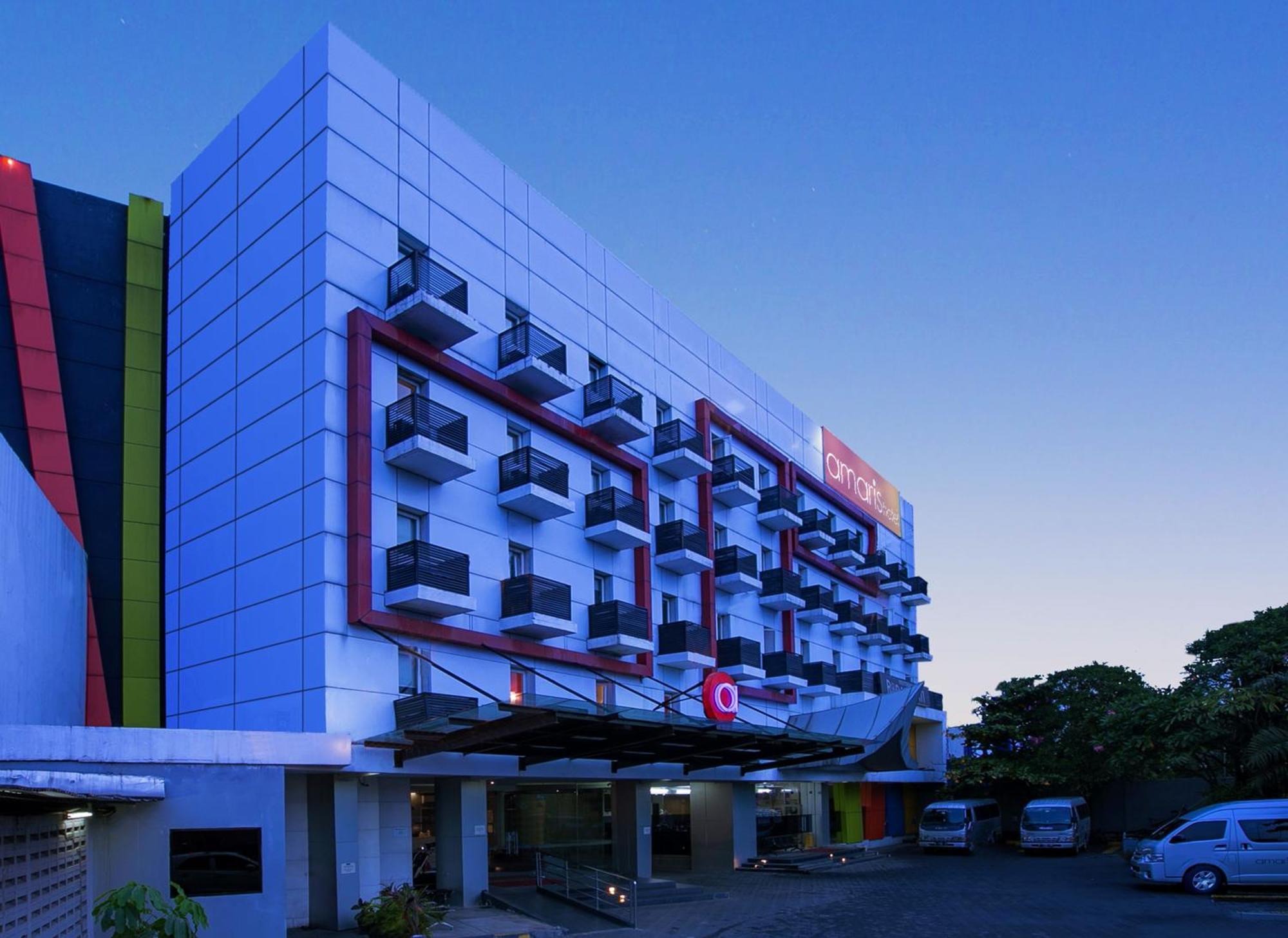 Amaris Hotel Bandara Soekarno Hatta Tangerang Exterior foto